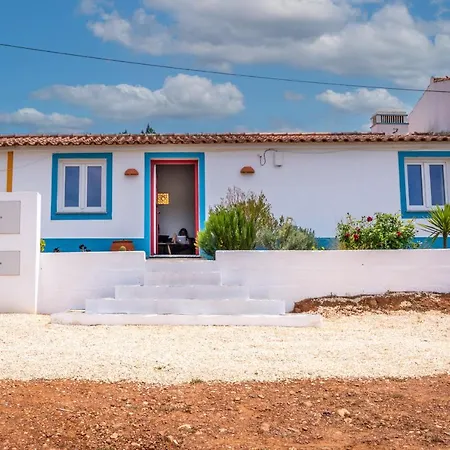 Casa Alfambras - In By Lisbeyond